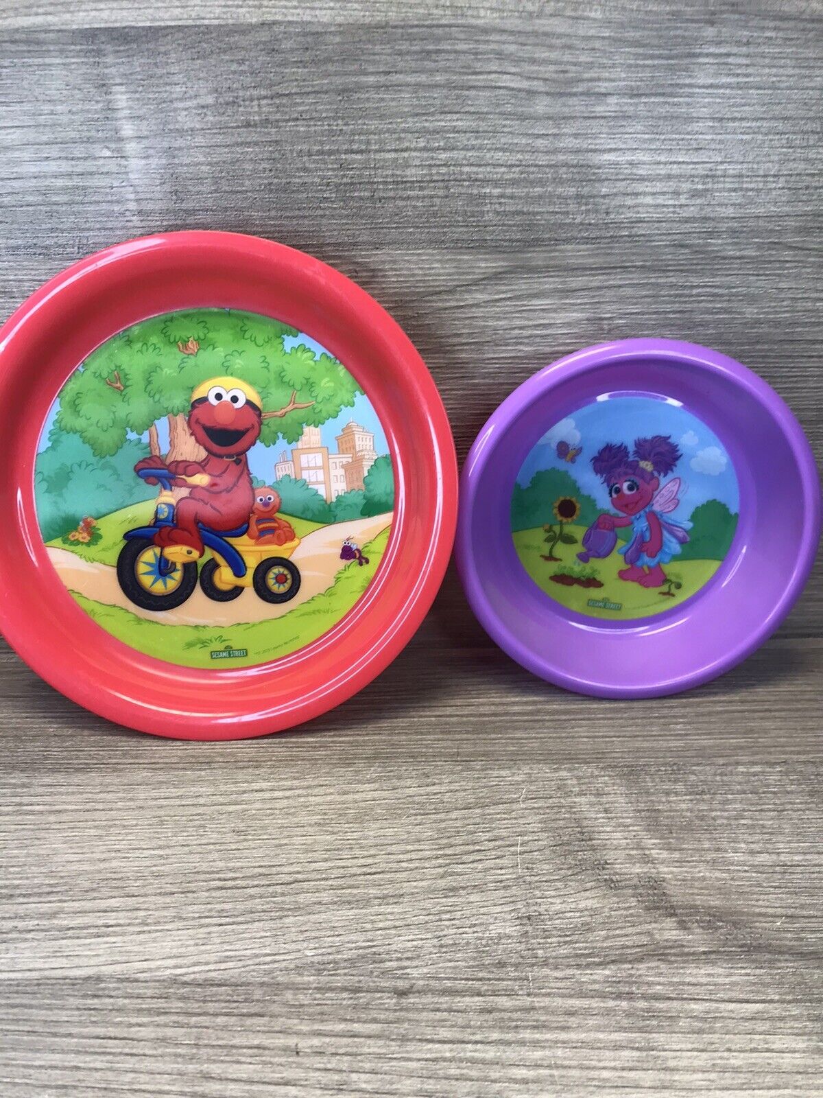2010 Elmo & Abby Plastic Plate & Bowl Seasame Street Collectibles (bin-1)