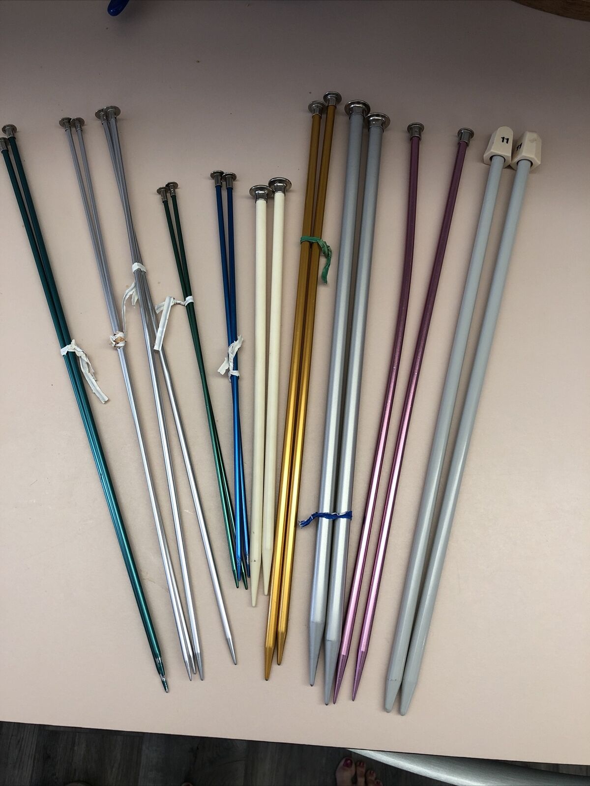 10 SETS VTG Aluminum/Plastic Various Size Knitting Needles Single Point