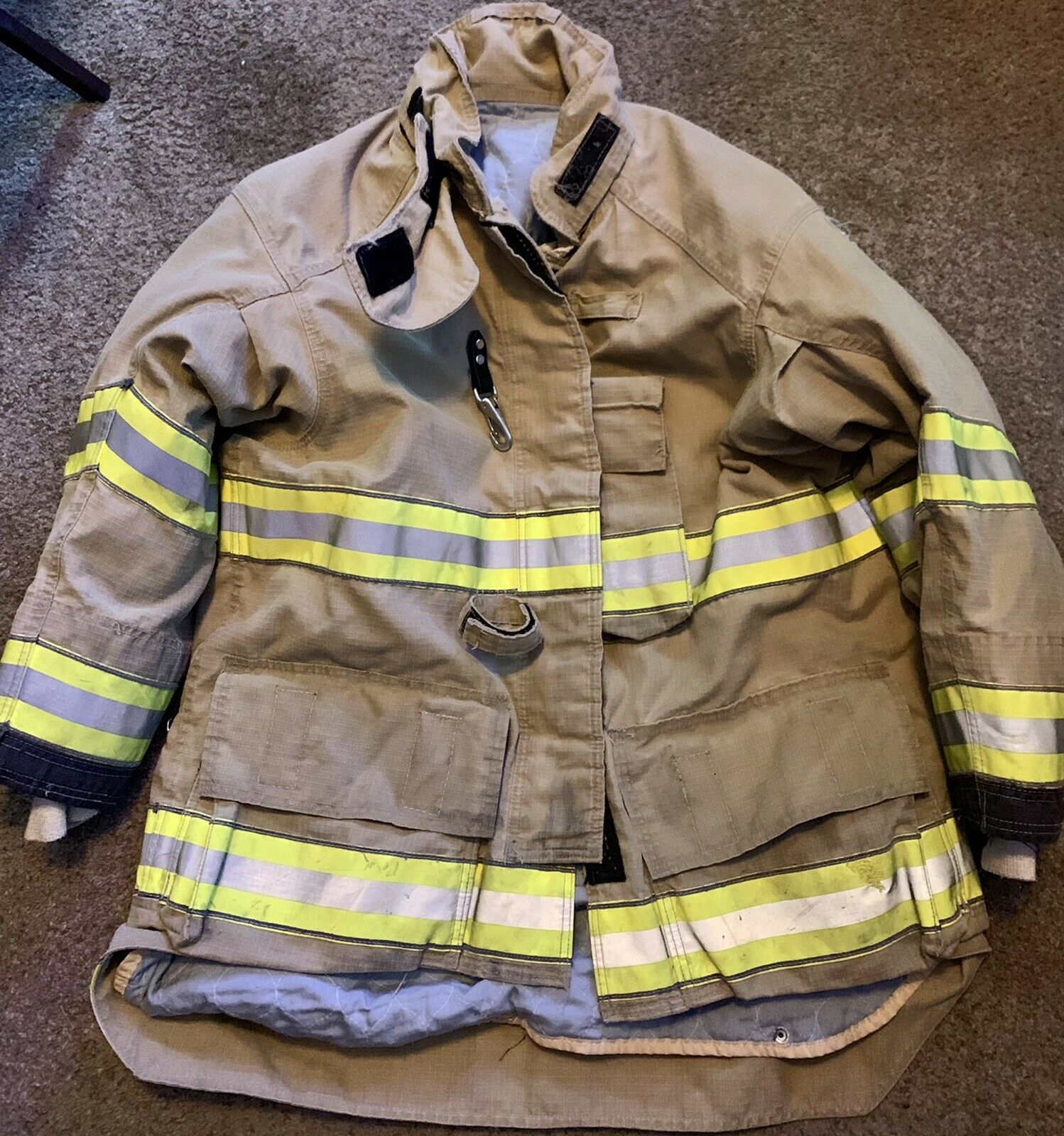 Cairns Reaxtion Turnout Bunker Coat 48 X 32 Used - Great Condition - With Drd.