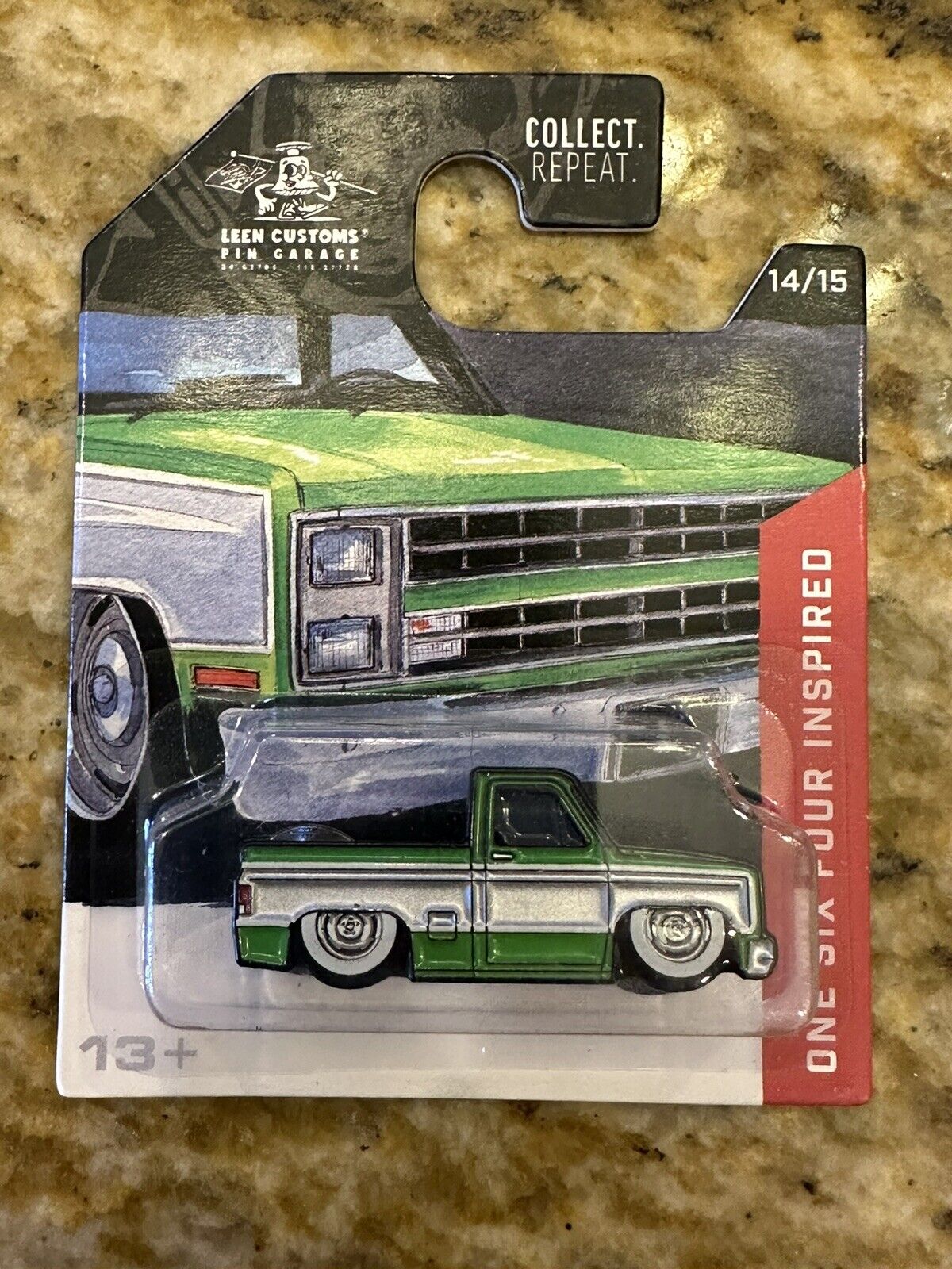 Leen Customs 1:64 Green And White Truck Sealed
